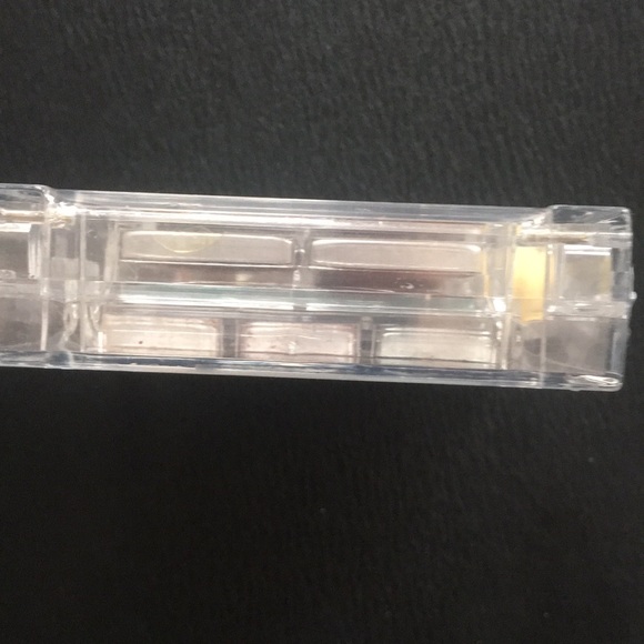 Special Edition Makeup Mini Set - 9 Eyeshadows, 4 Lip Glosses, & Brush! - Picture 6 of 14